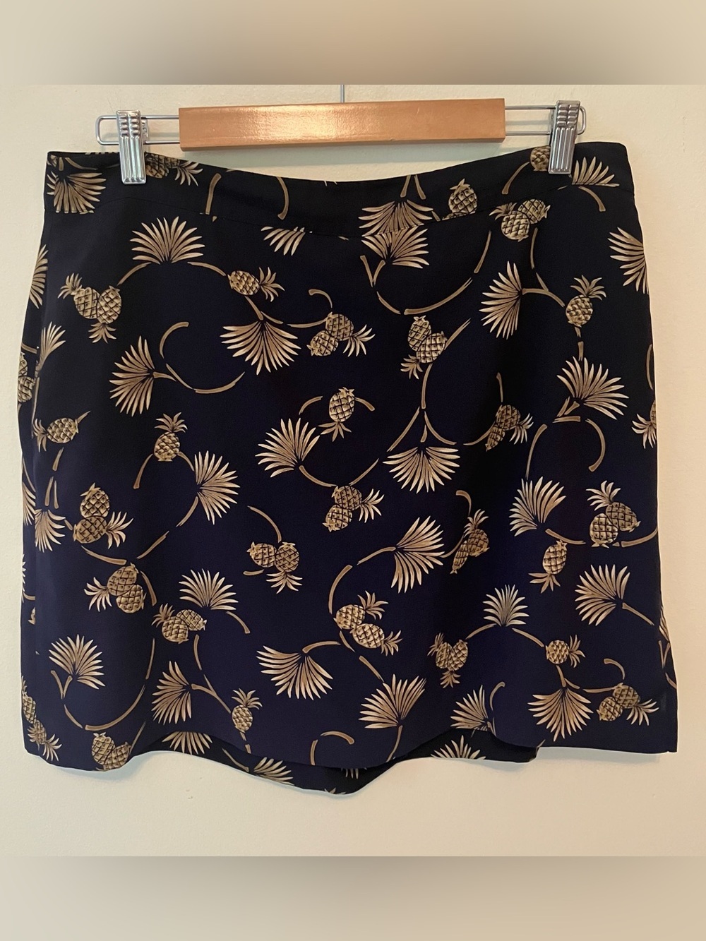 EP Pro Golf Skort Women's Sz 14 Navy Gold Pineapple Pickleball Tennis Pockets